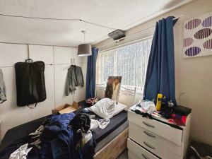 Bedroom- click for photo gallery